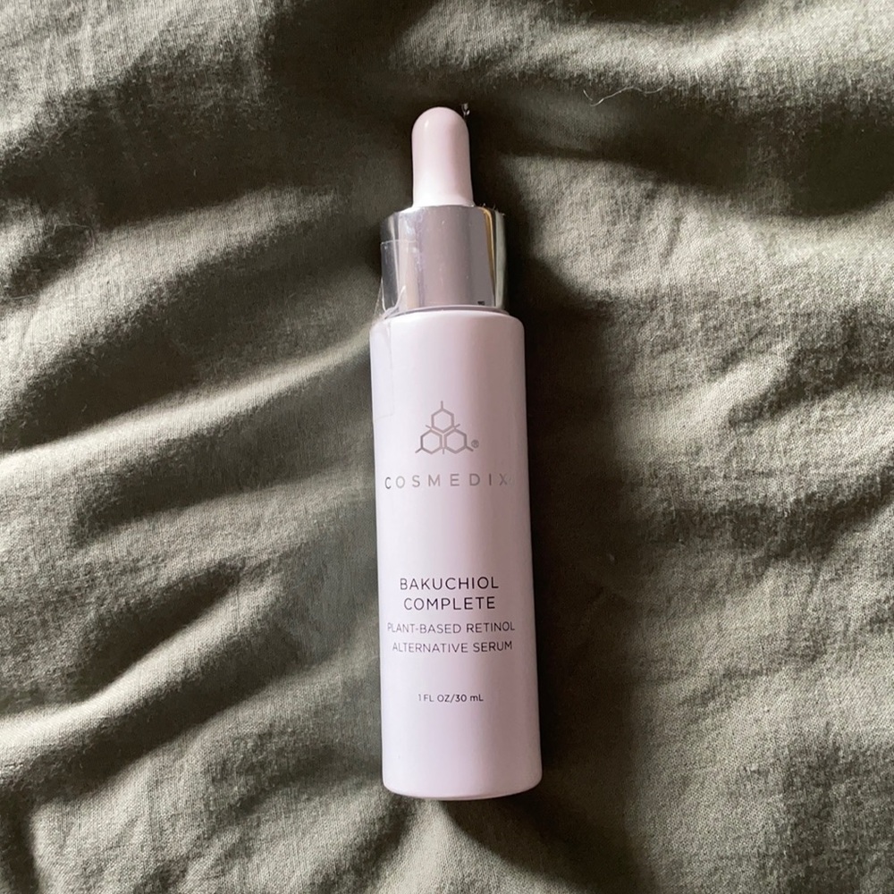 Cosmedix plant-based retinol serum (brand new)